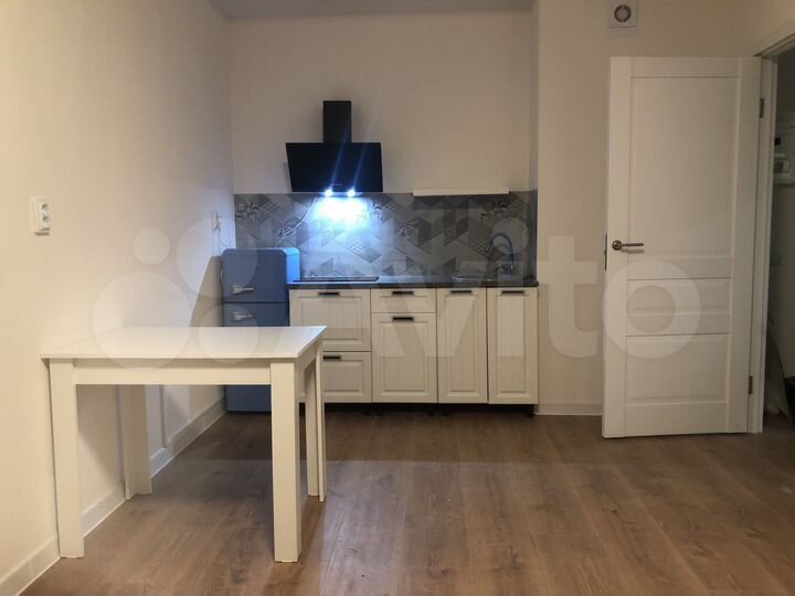 Квартира-студия, 27 м², 17/18 эт.