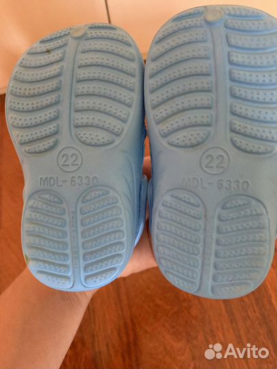 Резиновые шлепанцы
