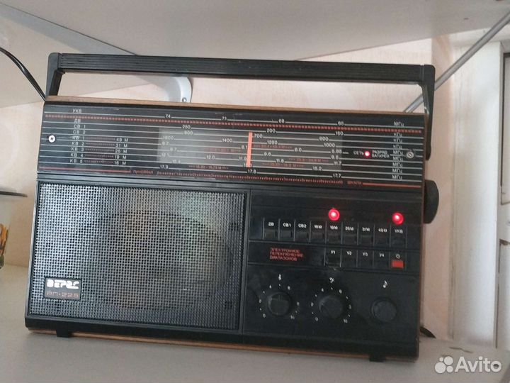 Ретро приемник рп-225 верас