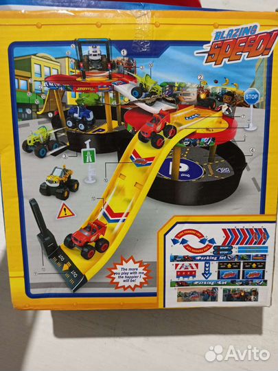 Трек, парковка