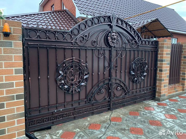 Кованые ворота