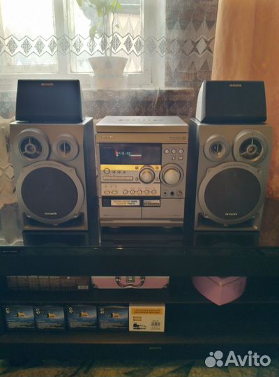 Музыкальный центр aiwa