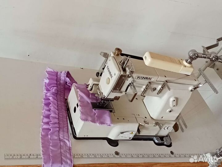 Поясная шести игольная швейная машина