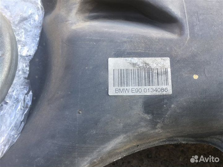 Топливный бак Bmw 3-Series E90 N46B20 2007
