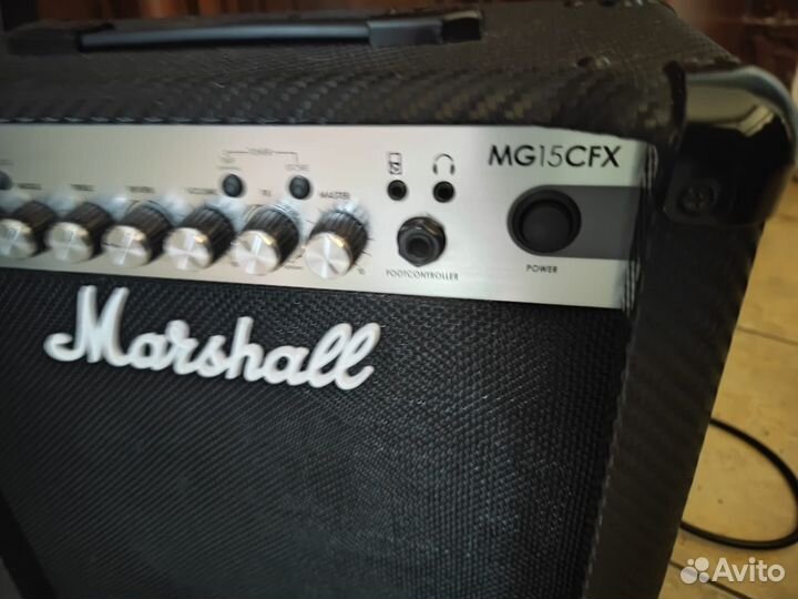 Комбик Marshall 15 cfx/ Mustang 1v2