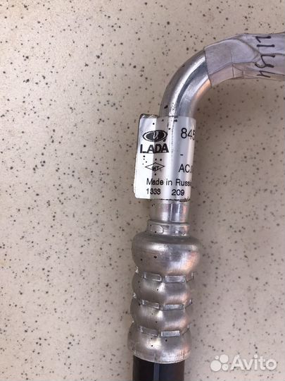 Крепление кондиционера трубки Renault Логан