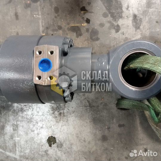 Гидроцилиндр ковша Volvo EC360B VOE14640433