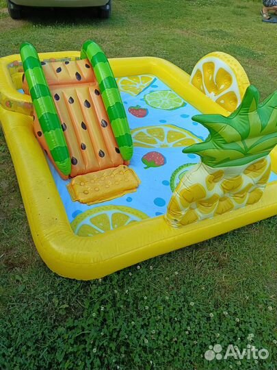 Детский надувной бассейн с горкой бу