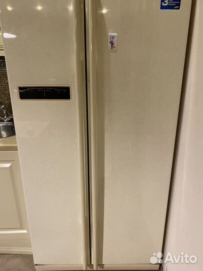 Холодильный шкаф двухдверный бу