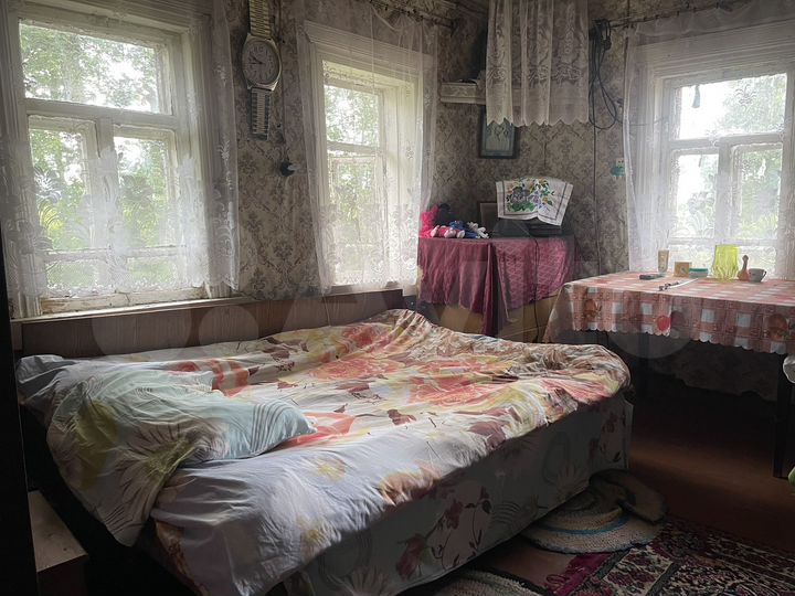 Дом 30 м² на участке 100 сот.