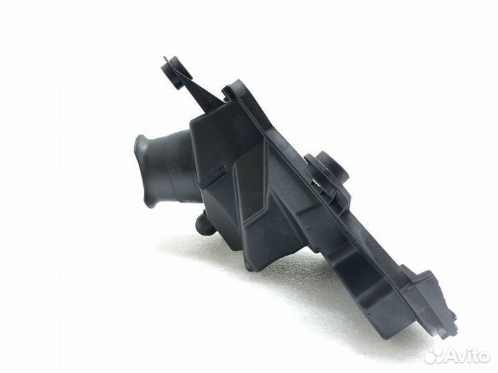 Корпус воздушного фильтра левый Bmw 7-Series E65