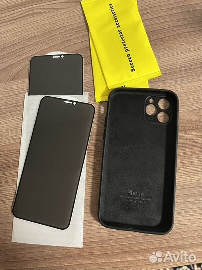 Чехол на iPhone 11 pro