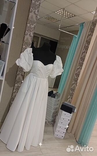 Свадебное платье