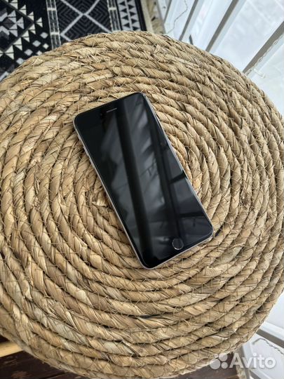 iPhone 6 Plus, 16 ГБ
