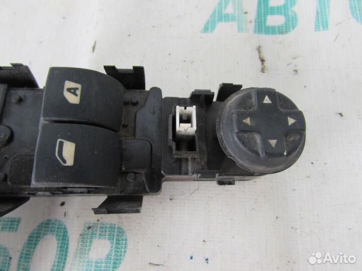 Блок управления стеклоподъемниками для Peugeot 200