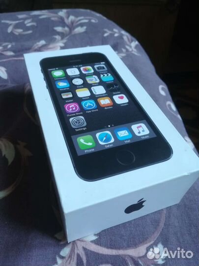 Коробка от iPhone 5s