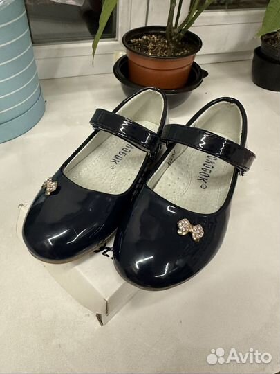 Туфли для девочки 27 размер