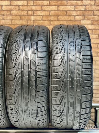 Pirelli Winter Sottozero II 245/45 R19