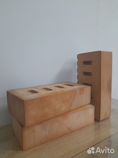 Керамический рядовой кирпич