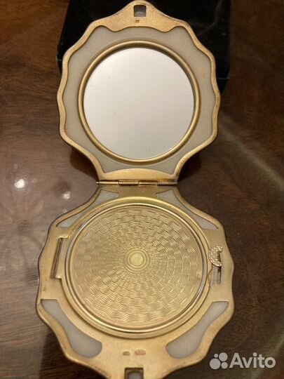 Пудреница винтажная серебро с позолотой