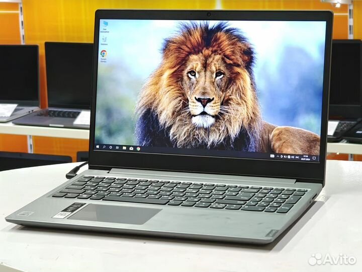 Ноутбук Lenovo 15.6'FullHD Core i3 1005g1 8Gb 512G