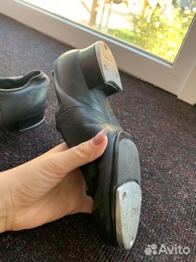 Туфли для чечетки или степ-обувь, танцевальная обу