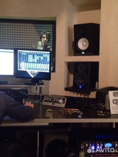 Диктор, озвучка