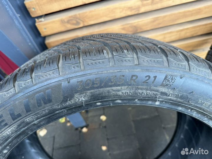 Michelin Pilot Alpin 5 SUV 275/40 R21 и 305/35 R21 100V