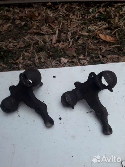 Поворотный кулак заз 968