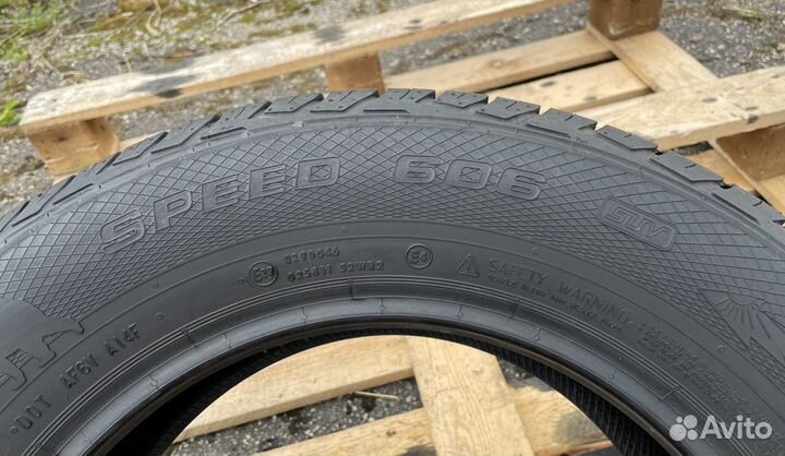Gislaved Speed 606 215/65 R16