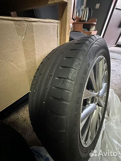 Nokian Tyres Hakka Blue 2 215/55 R17