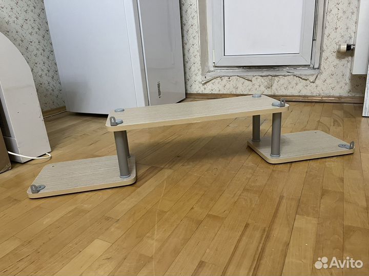 Полка настенная деревянная б/у