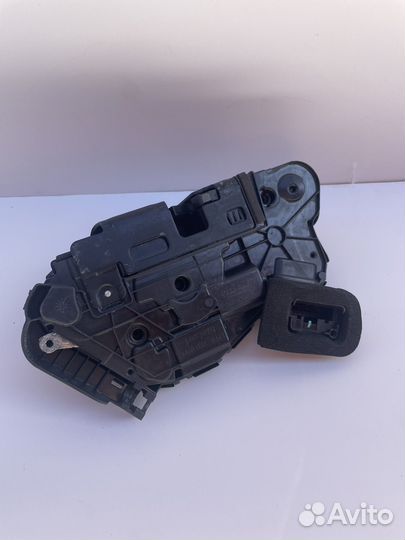 Замок двери VW Tiguan 2 2022