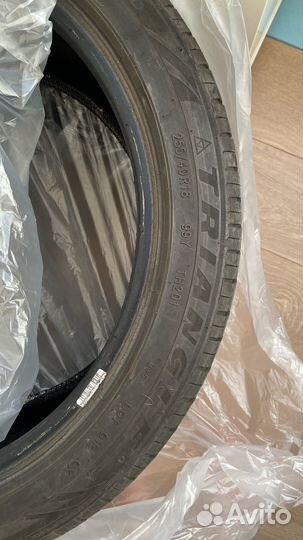 Triangle TH201 Sportex 225/45 R18 и 255/40 R18 99Y