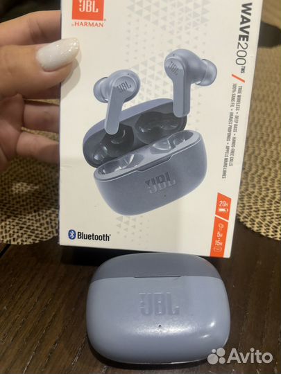 Беспроводные наушники jbl wave 200