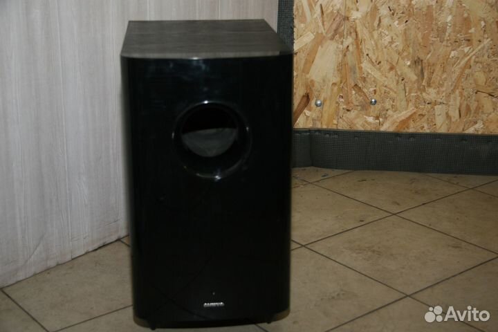 Onkyo -SKW 770 Сабвуфер