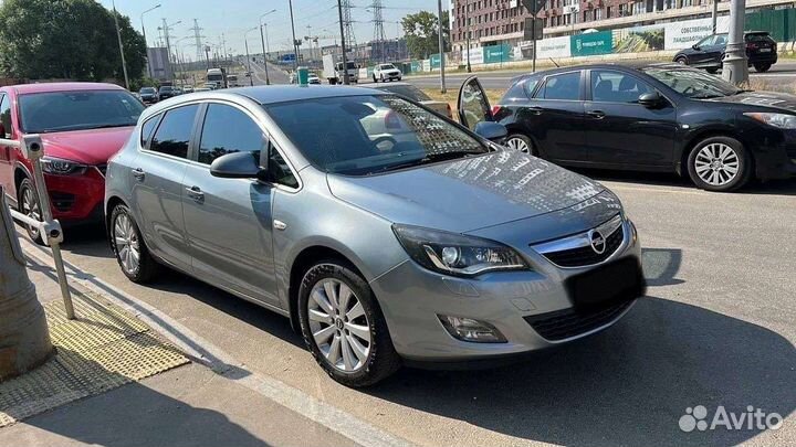 Opel Astra 1.6 AT, 2010, 135 095 км