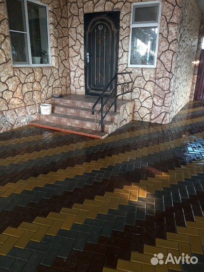Укладка тротуарной плитки