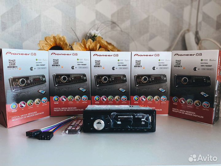 Автомагнитола pioneer новая