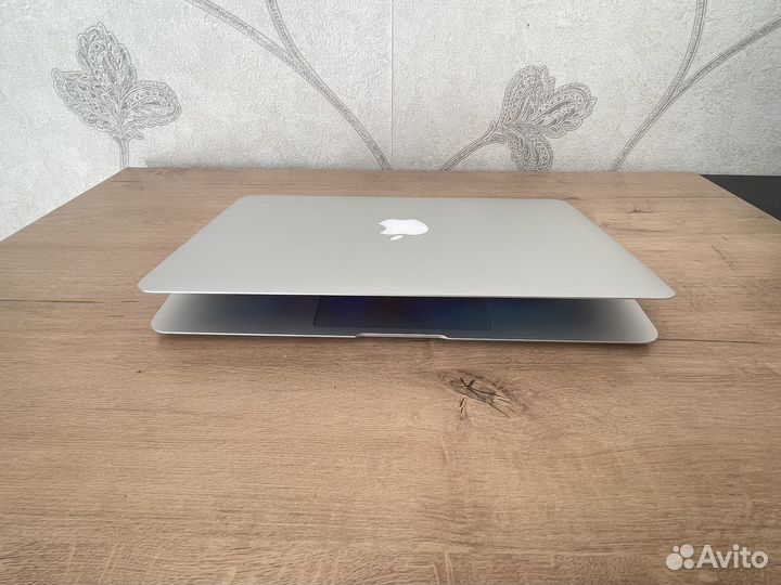MacBok Air 11 SSD 128gb Core i5