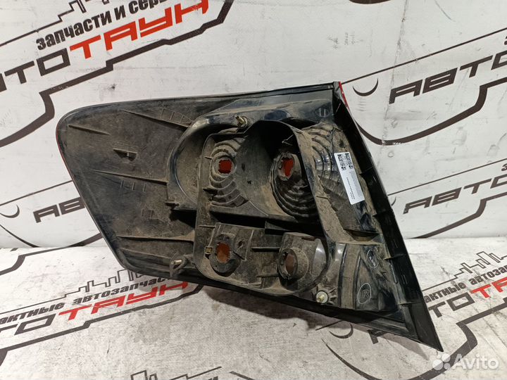 Фонарь toyota allion AZT240 NZT240 ZZT240 ZZT245 20424 1 модель правый 815502B570 F063