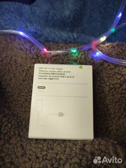 Зарядка на iPhone