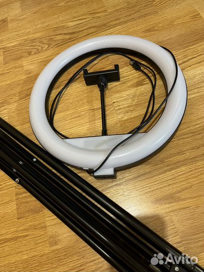 Лампа кольцевая