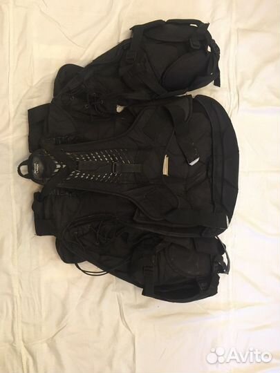 Хоккейная вратарская форма в отличном состоянии