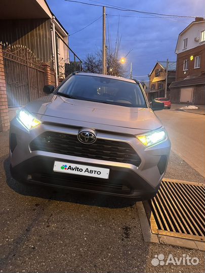Toyota RAV4 2.5 AT, 2021, 28 720 км