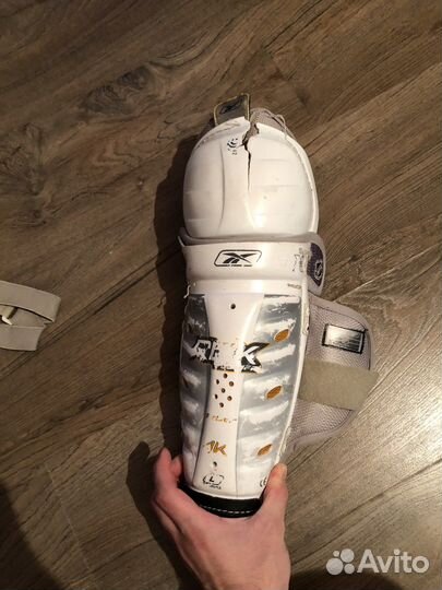 Щетки хоккейные