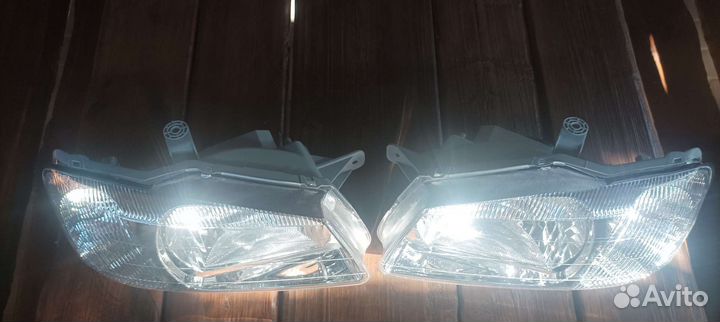 Фара Hyundai Accent c 2000 года