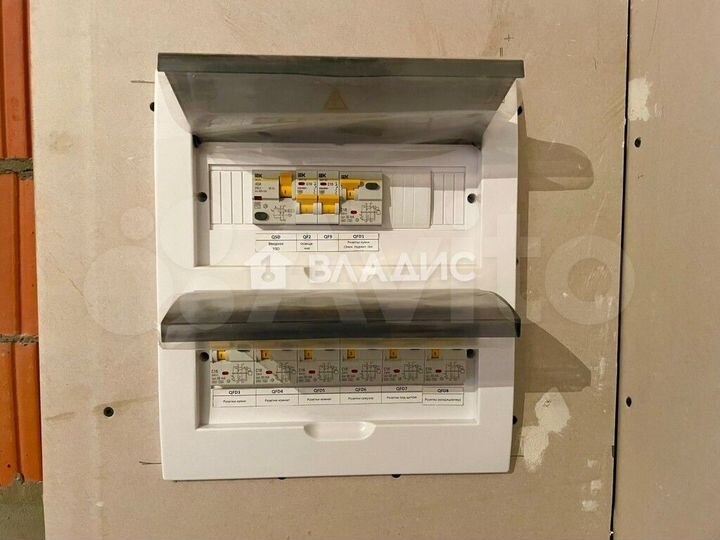 3-к. квартира, 93,3 м², 4/7 эт.