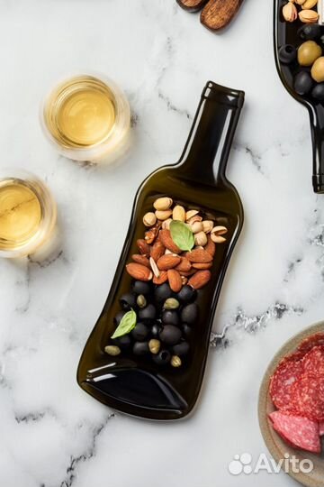 Тарелка бутылка менажница