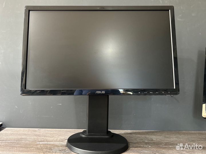 Монитор для компьютера full hd